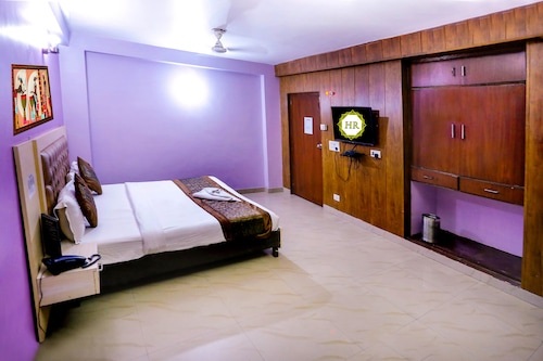 1 x Deluxe Room 